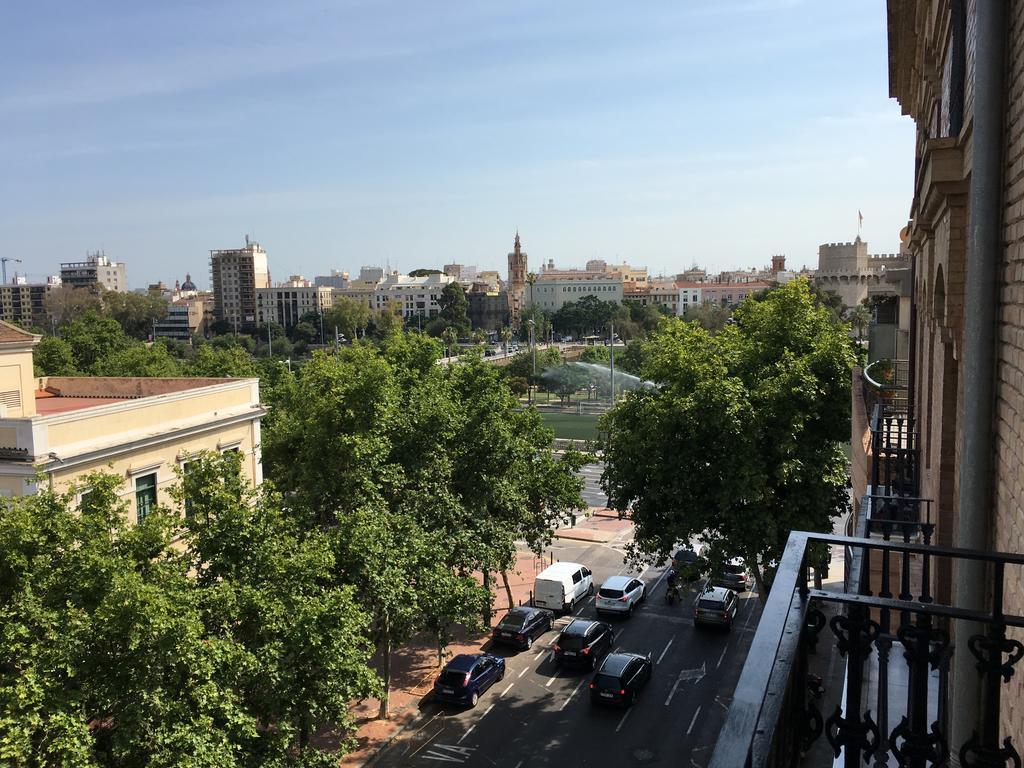 Travel Habitat Jardines Rio Turia. Leilighet Valencia Eksteriør bilde